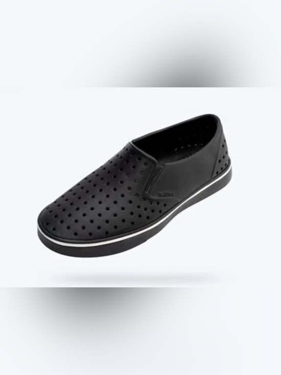 Native Shoes Shoes - NWT Native Miles Slip On | Jiffy Black | Size: Men’s 7 / Women’s 9
